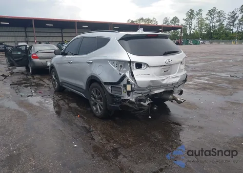 2017 Hyundai Santa Fe Sport 2.0T Ultimate z USA, uszkodzony, nr VIN 5XYZW4LA9HG409301